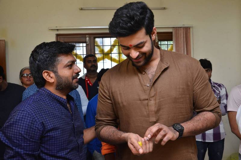 Venkatesh-and-Varun-Tej-F2-Movie-Launch Photos-07